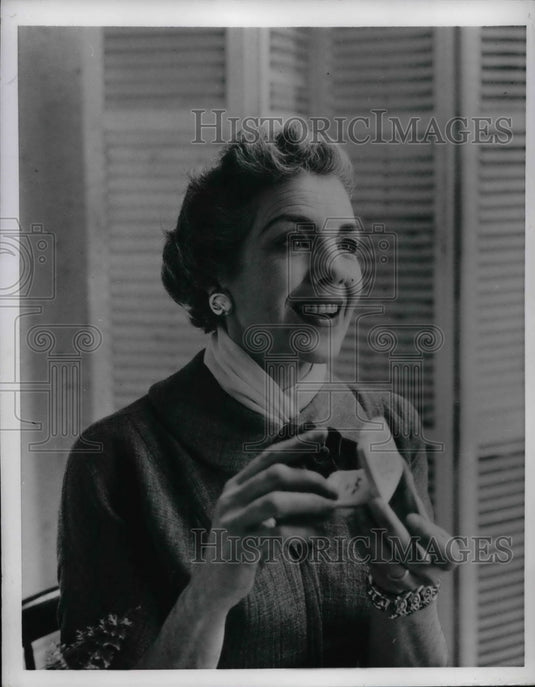 1956 Skin care after Treatment  - Historic Images