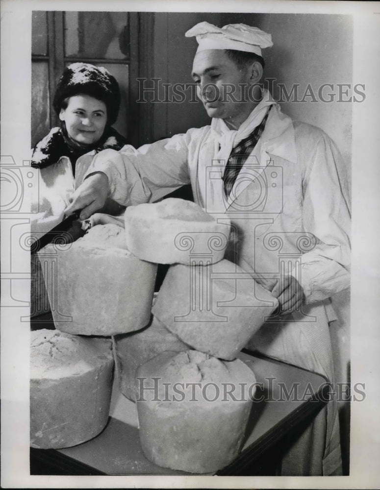 1960 Press Photo Frozen Milk in Siberian Kitchen - nea59816 - Historic Images