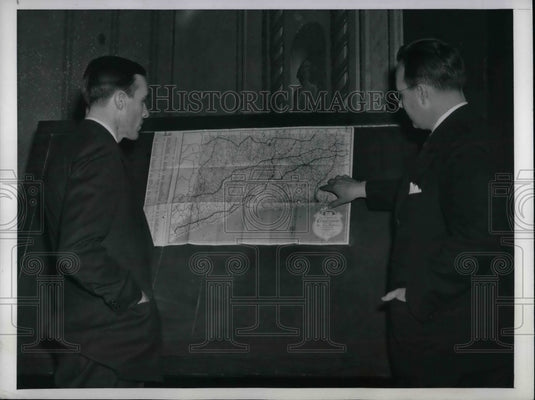 1942 Paul J. Price of Washington FBI, A. P. Barber, Cleveland FBI - Historic Images