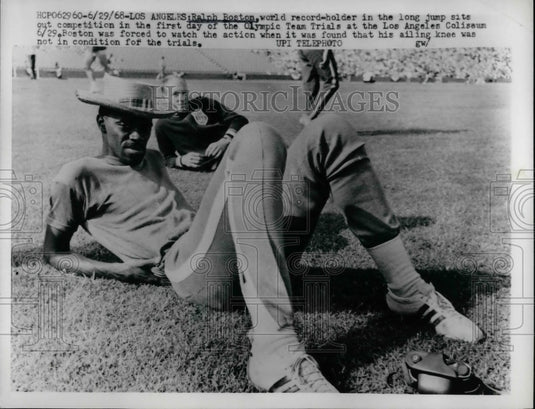 1968 Press Photo Ralph Boston Champion in Long Jump Kept Out of Trials by Knee - Historic Images