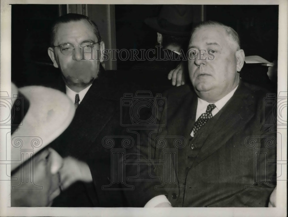 1939 Fritz Kuhn With Deputy Matthew Larkin Headed for Prison - Historic Images