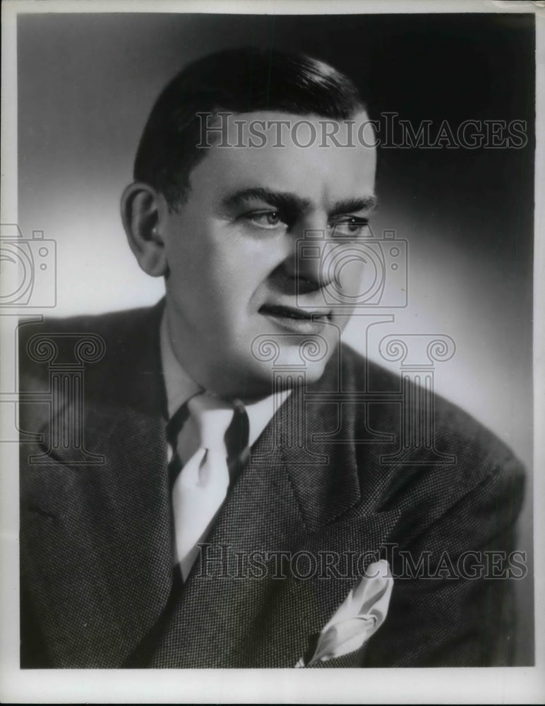 1951 Actor Walter Kiernan in &quot;One Man&#39;s Opinion&quot;  - Historic Images