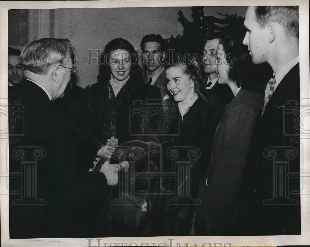 1948 Press Photo Barbara Ann Scott Mayor vacek Mirina Nekolova Sheldon Oalbraith - Historic Images