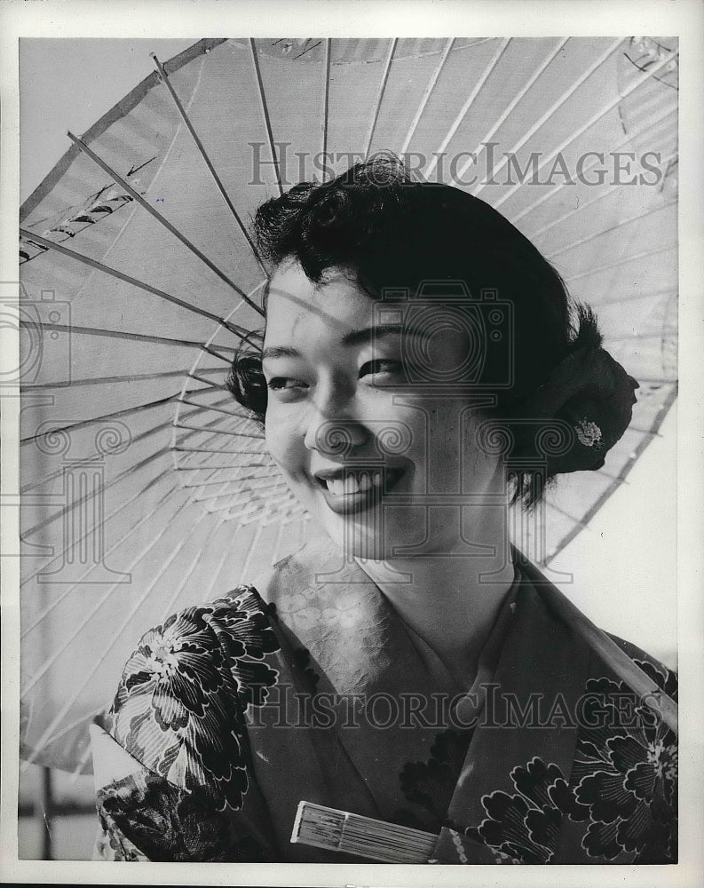 1954 Hawaiin Woman with Umbrella  - Historic Images
