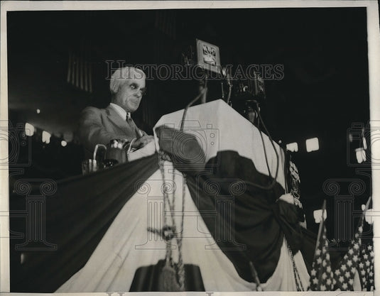 1932 Press Photo Joseph L. Scott Put Name Herbert Hoover Republican Convention - Historic Images