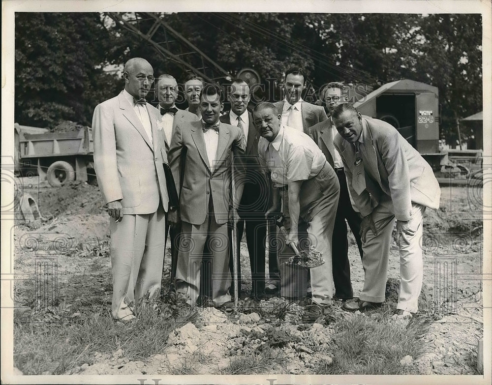 1953 Lakewood Officials at Lakewood Park Swimming Pool  - Historic Images
