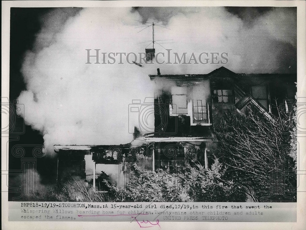 1952 Press Photo 15 Year Old Girl Died in Fire in Massachusetts - nea61216 - Historic Images