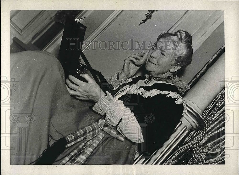 1938 Loretta DeLone, Plays Harp in "The Great Waltz"  - Historic Images