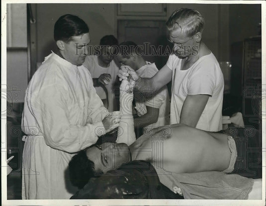 1943 Pvt. Stanley R. Gerod Gets Cast for Frozen Arm  - Historic Images