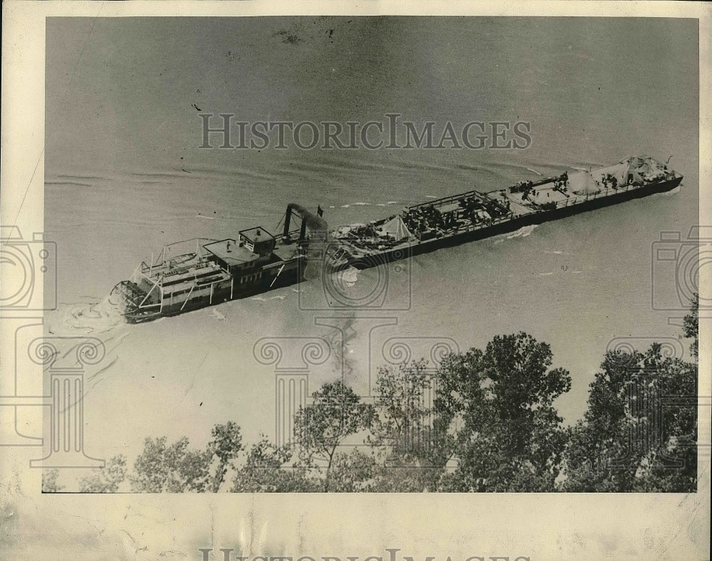 1930 Press Photo Mississippi River Flood - nea61363 - Historic Images