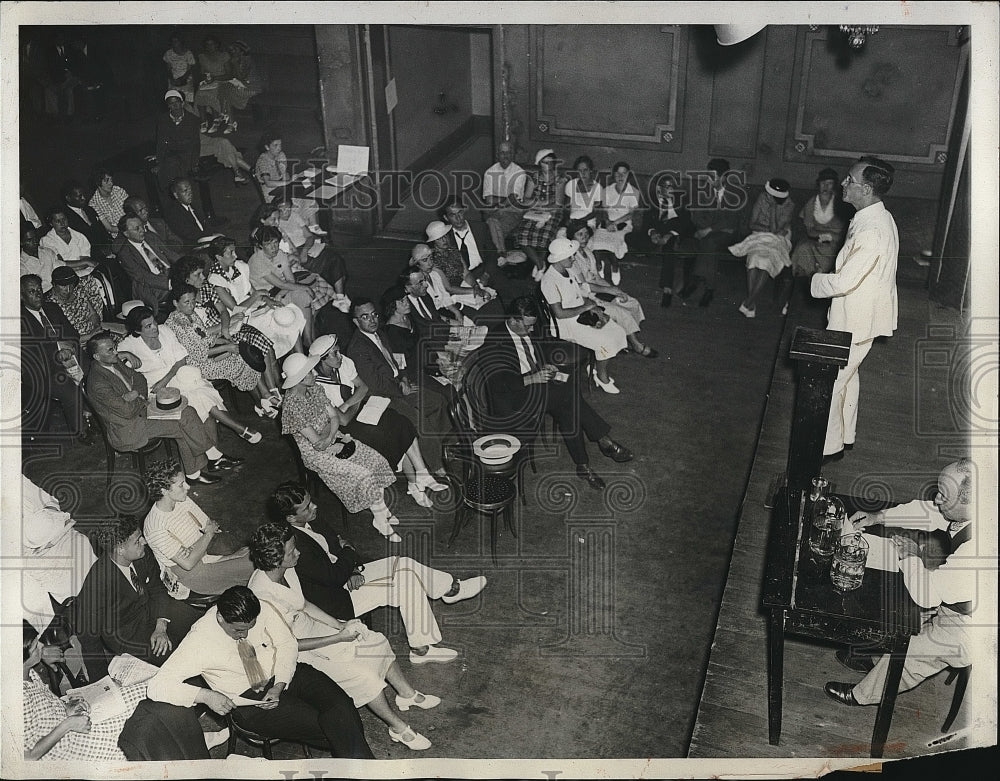 1934 Members Of Associated Office &amp; Professional Emergency Employees - Historic Images