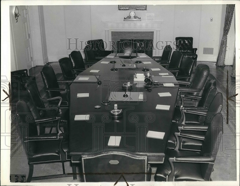 1941 Press Photo FDR's New Cabinet Table - Historic Images