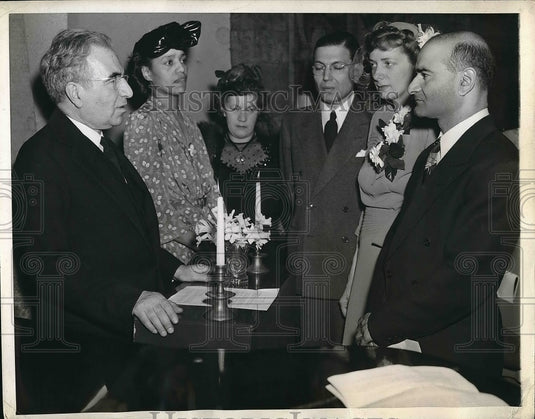 1944 Press Photo Baha'I wedding of Dr. Kharaiti Samras of India to Evelyn Kluge - Historic Images