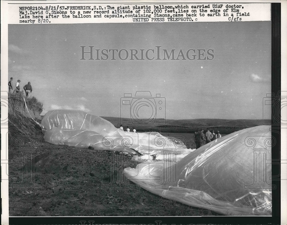 1957 US Air Force Research Balloon  - Historic Images