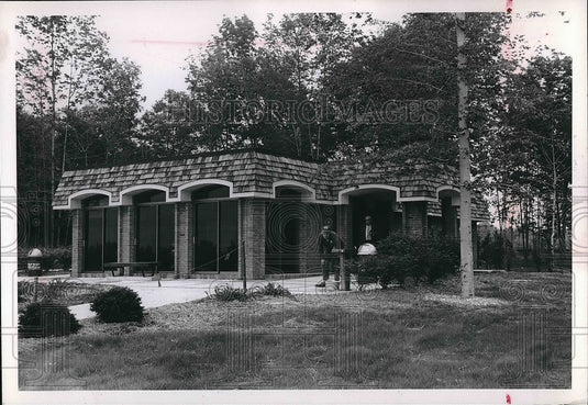 Press Photo 1-71 Comfort Staion Medina County OH - nea61554-Historic Images