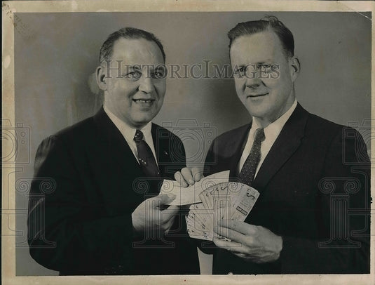 1963 Press Photo Bob Conway, VP of Public Relations of Fisher Foods, Johnny Nagy - Historic Images