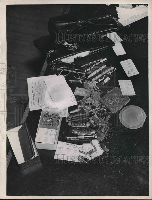 1947 Handbag  - Historic Images