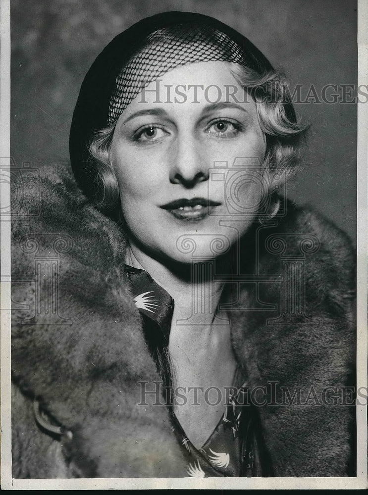 1934 Mrs. Anne Sunde Filed Suite From Husband Gerhard Sunde - Historic Images