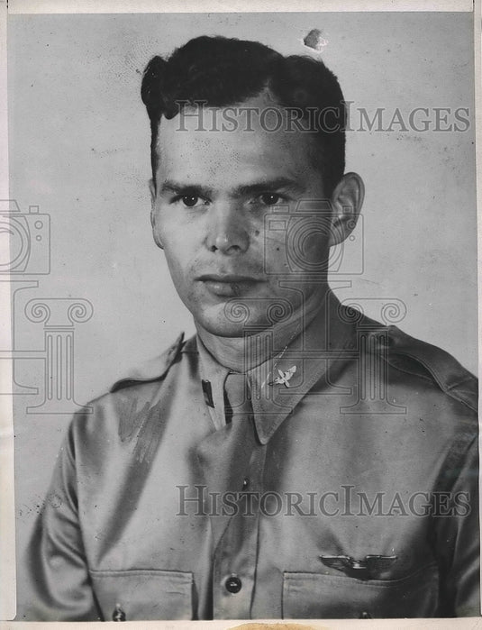 1948 Press Photo Lt. Fred Scheunemann of Chicago Wounded in Berlin - nea61848 - Historic Images
