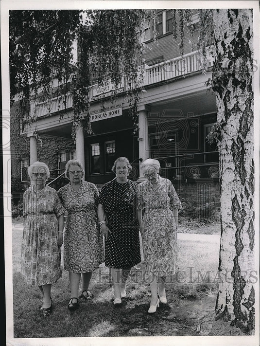 1967 Anna Binder, Julia Smith, Mrs Grant Eller & Josephine Beats - Historic Images