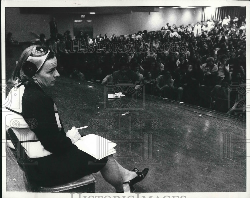1970 Press Photo Mrs. Jacqueline G. Wexler, President of Hunter College - Historic Images