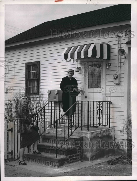 1958 Society for Crippled Childrens Good neighborhood Cottage - Historic Images