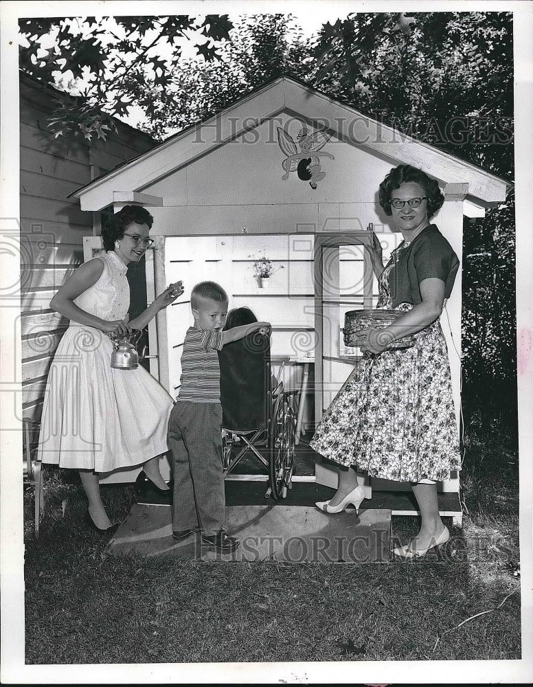 1960 Press Photo Society for Crippled Children - nea62636 - Historic Images