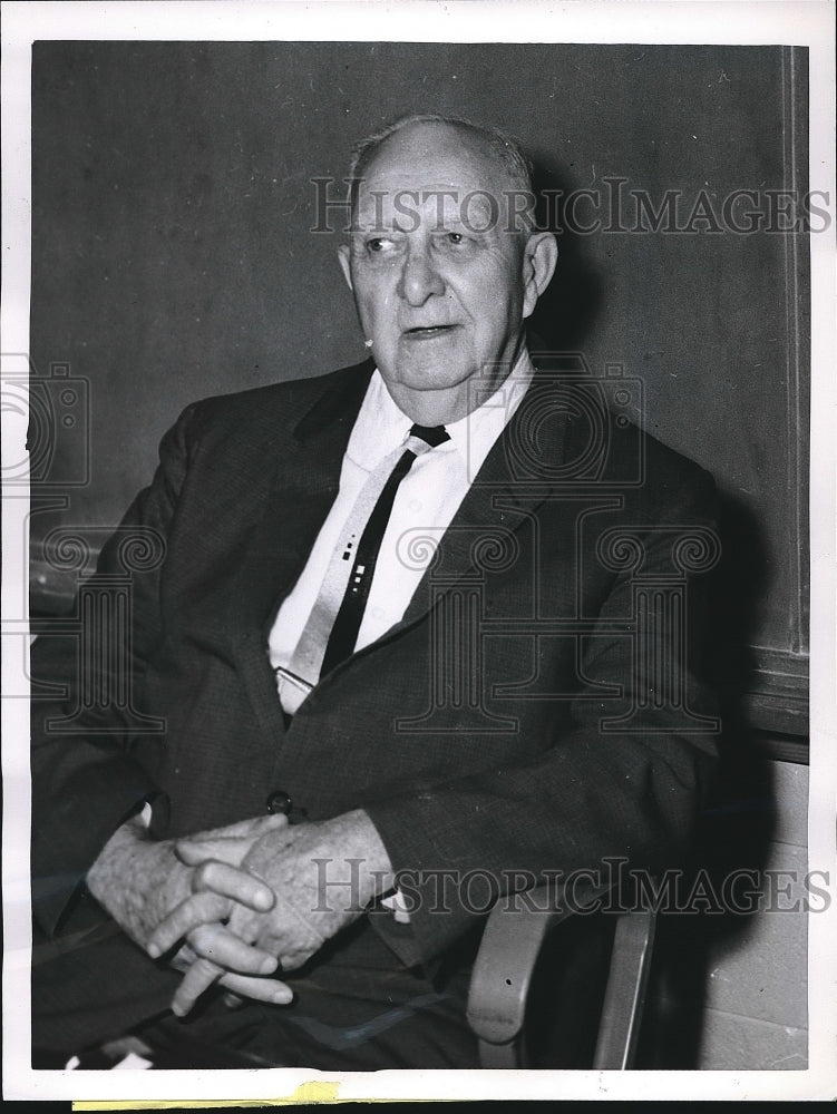 Press Photo Clarence Day Principal Of Grammar School Sitting In Chair - Historic Images