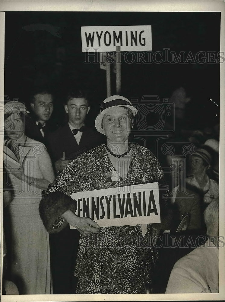 1932 Mrs Carroll Miller at Democratic national Convention - Historic Images