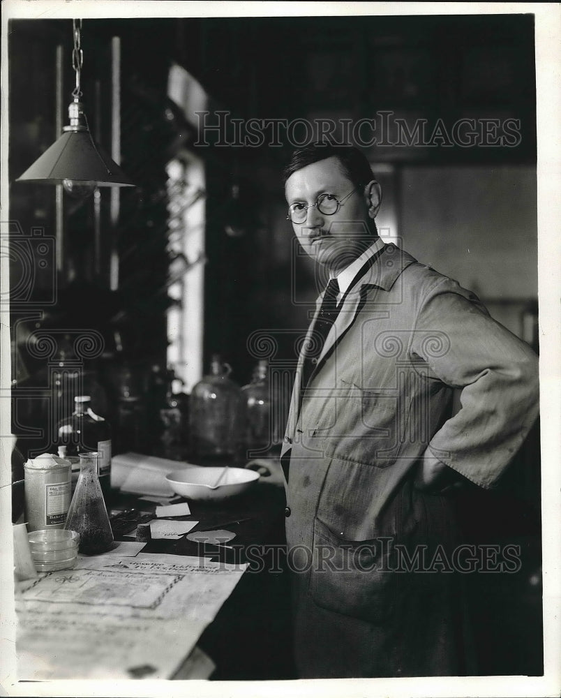1940 Press Photo Dr. Peter Keyzer Jackson Michigan - nea62779 - Historic Images