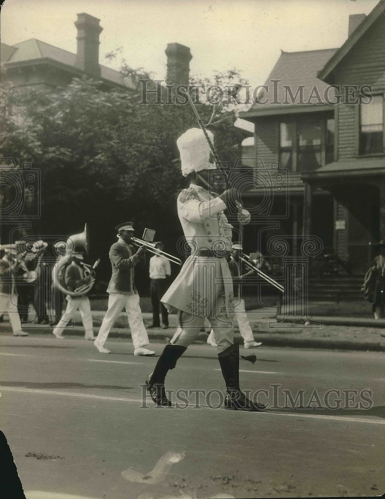 1926 Frank L. Dryer of Chicago, Drum Major  - Historic Images