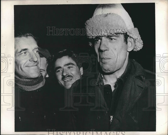 Juaoslav Mitrowicz leaving Belgium  - Historic Images