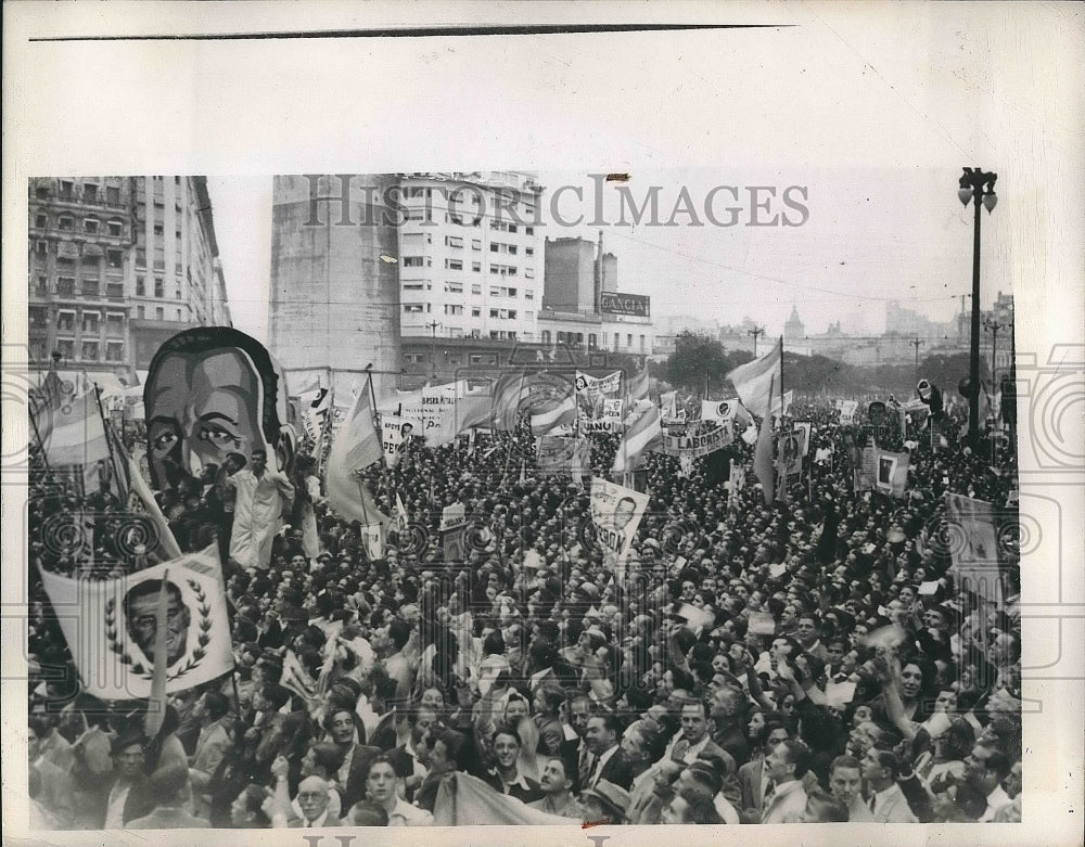 1946 Press Photo Labor party rally in Buenos Aires Argentina - Historic Images