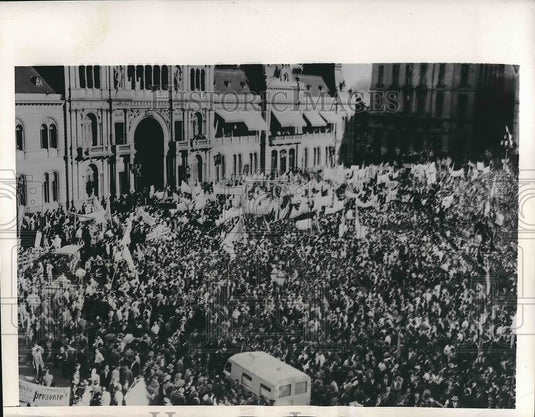 1948 Press Photo Argentina President Juan Peron Announces John Griffith A Spy - Historic Images