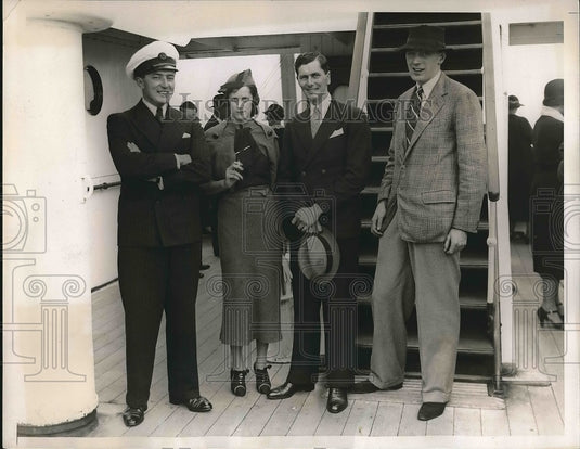 1935 R. Bennett, Mr. and Mrs. Colin Ratsey, Sir Archibald Hope - Historic Images