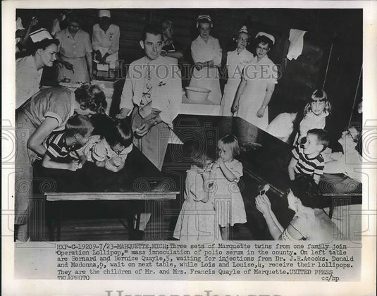 1953 Three Sets Of Marquette Twins Line Up For Operation Lollipop - Historic Images