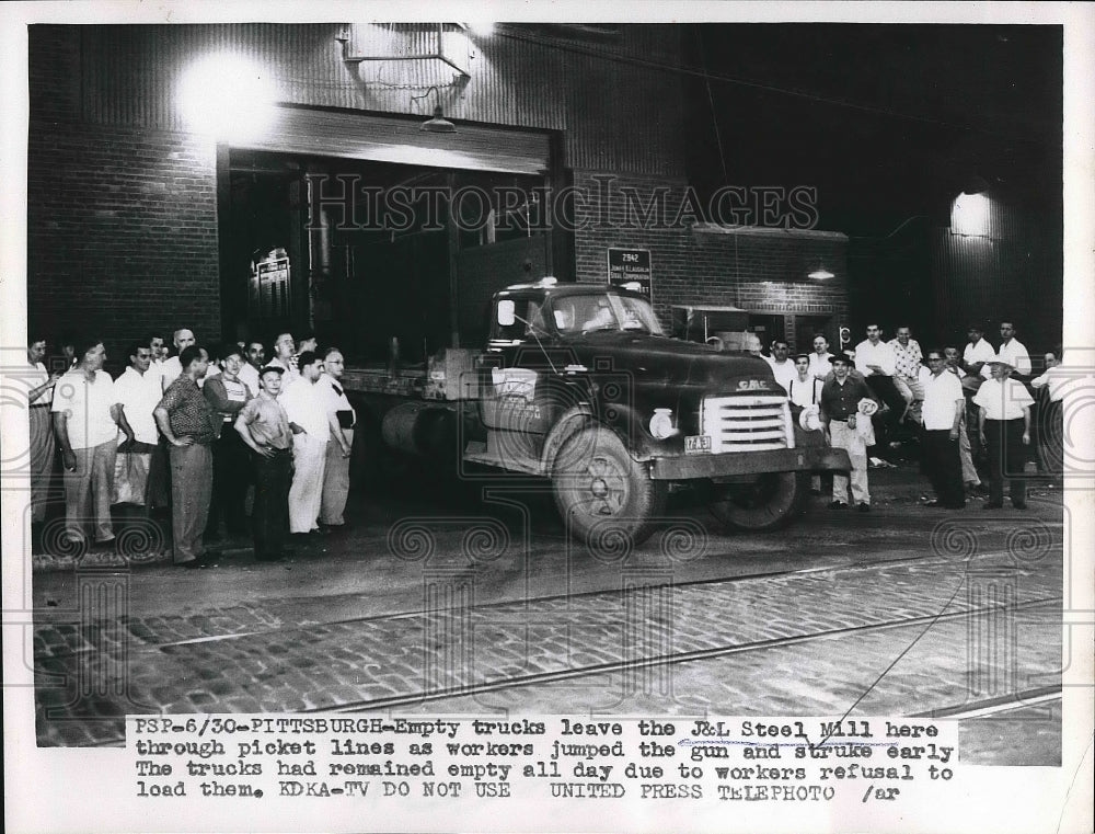 1955 Press Photo Picket lines out of Jones and Laughlin steel mill - nea63741 - Historic Images