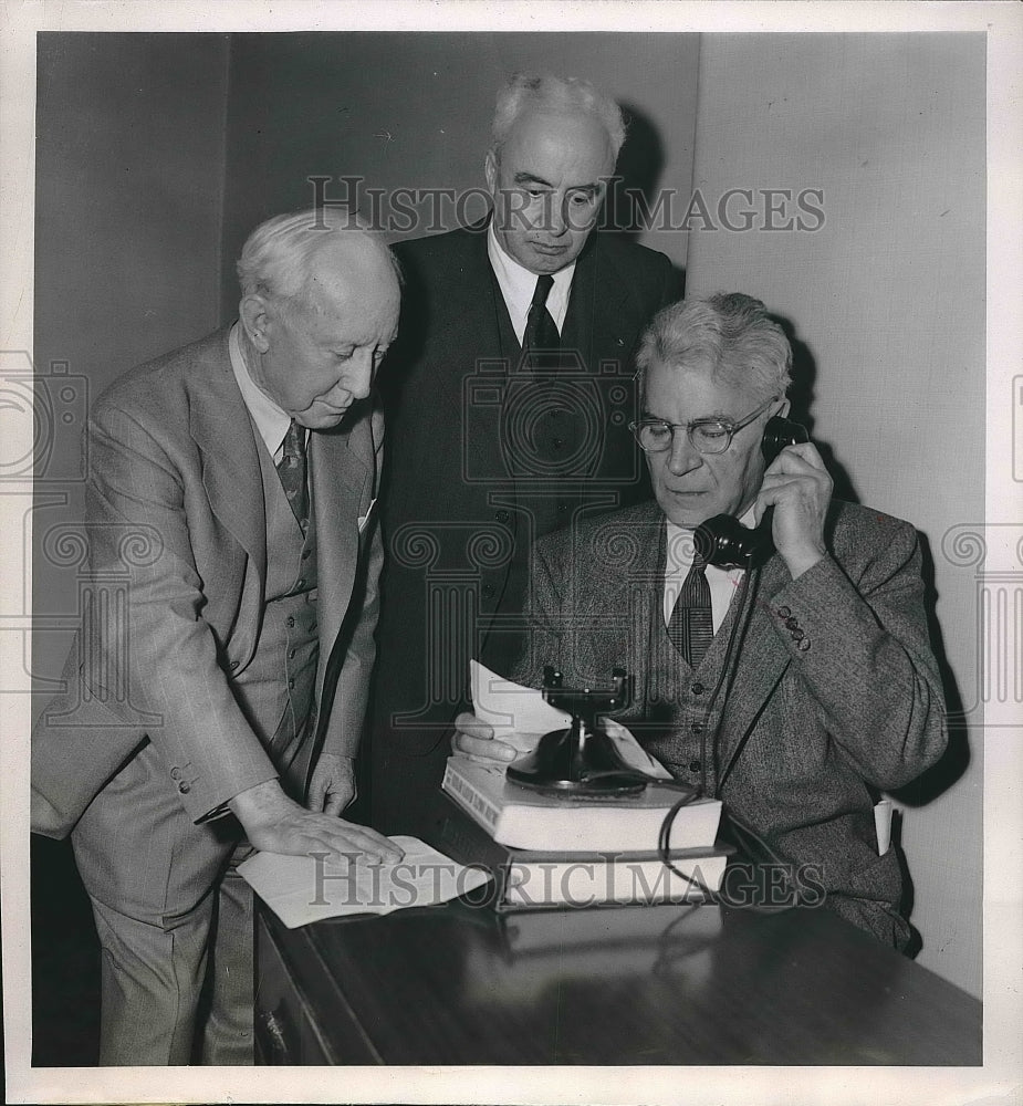 1952 D.B. Robertson,B.O. Hughes &amp; J.P. Shields At Headquarters - Historic Images