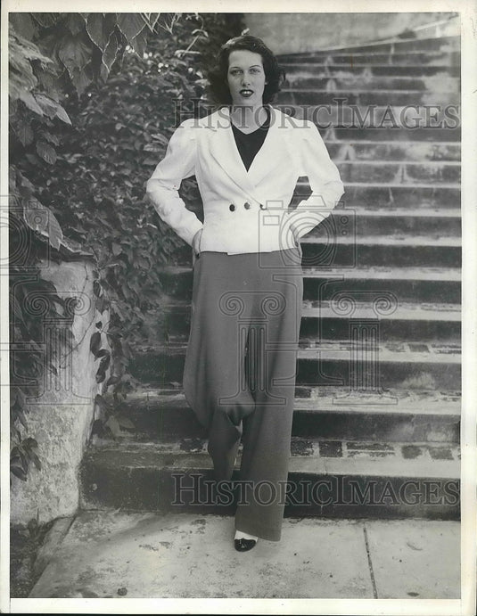 1933 Press Photo Antoinette Johnson Daughter Of Mr. & Mrs. Frederick Johnson-Historic Images