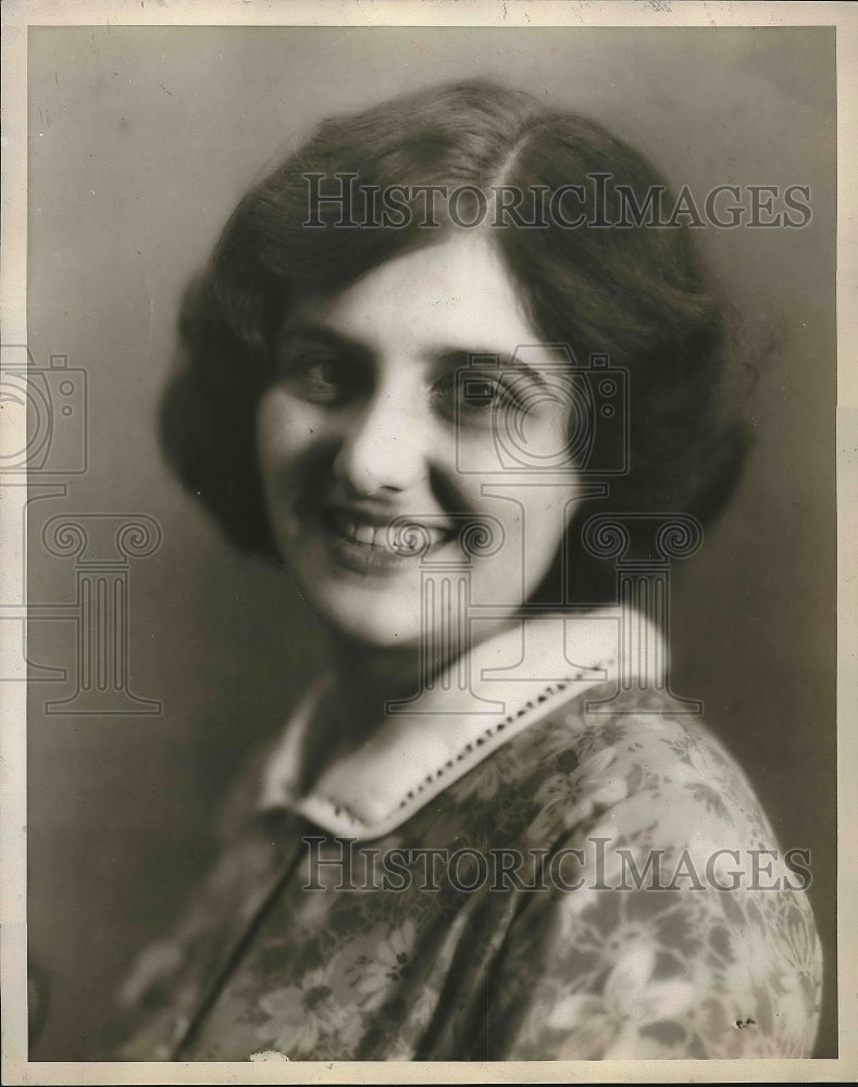 1929 Helen Cabas  - Historic Images