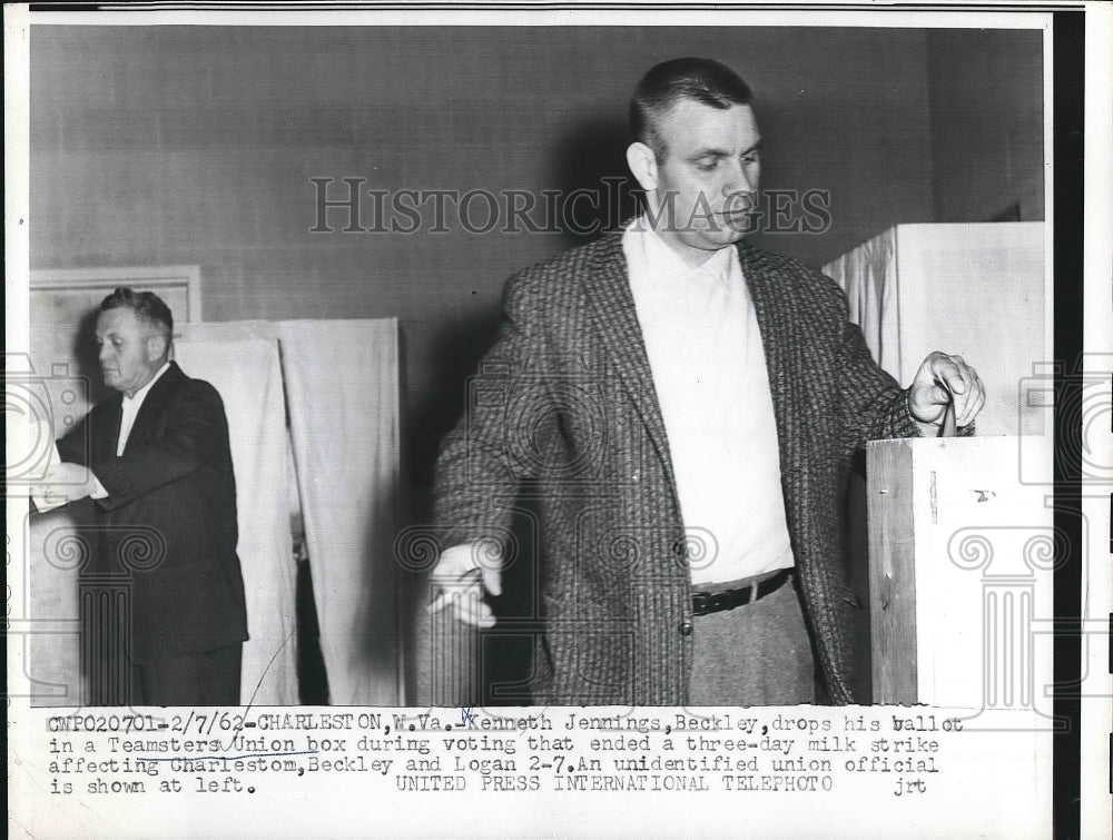 1962 Kenneth Jennings voting.  - Historic Images