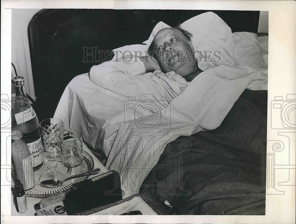 1946 Baron Maurice De Rothschild In New Orleans Louisiana Hospital - Historic Images