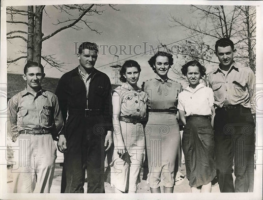 1938 Press Photo P.J Jones, Joe Moore, Elizabeth Barrett, Winifred Diamond, - Historic Images