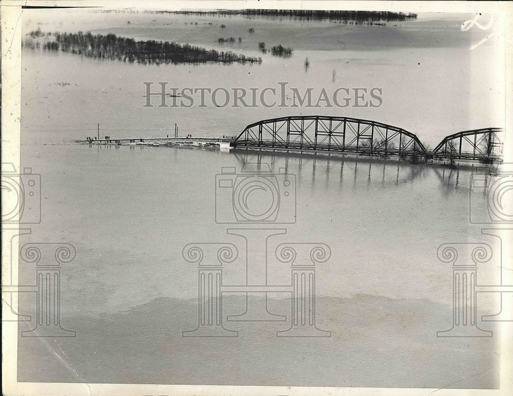1936 Press Photo Mississippi River Flooding Aerial Shot - nea64443 - Historic Images