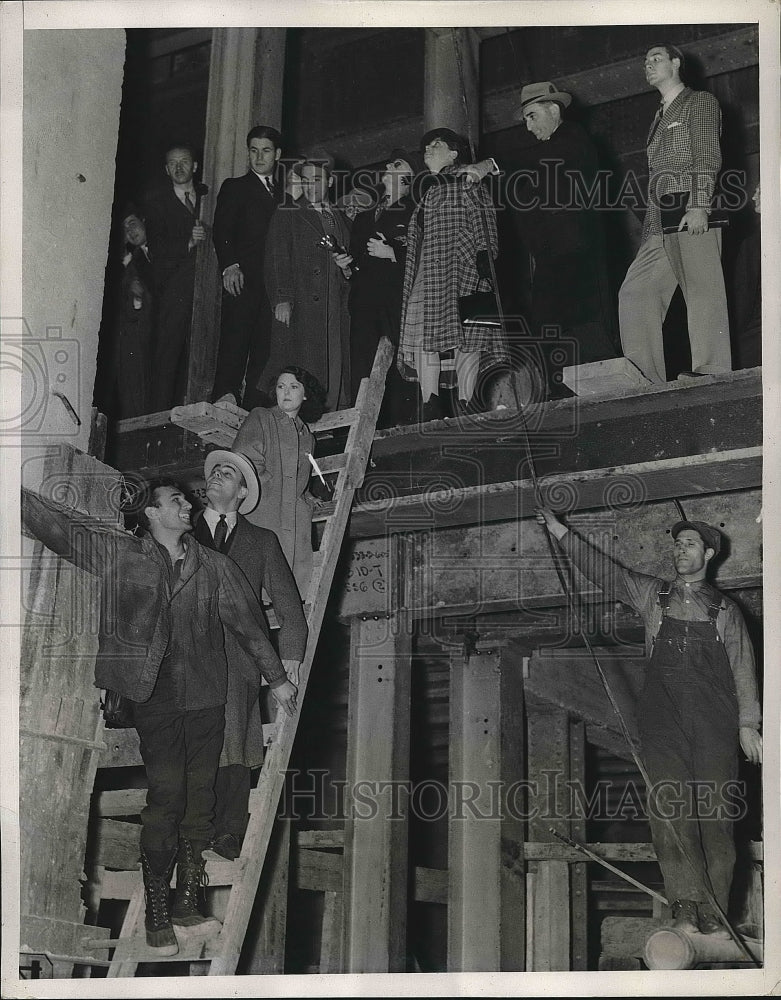 1938 Press Photo New York University Students Tour New York City Subway - Historic Images