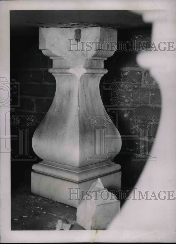 1937 Press Photo Revolutionary War Hero Monument Vandalized - nea64913 - Historic Images