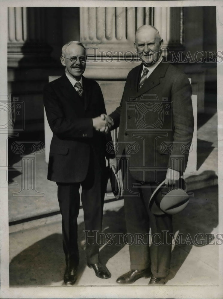 1928 Representatives William Green and Willis Hawley in Washington - Historic Images