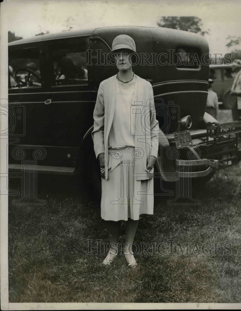 1929 Press Photo Mrs Robert Guggenheim of Long Island, NY - nea65070 - Historic Images