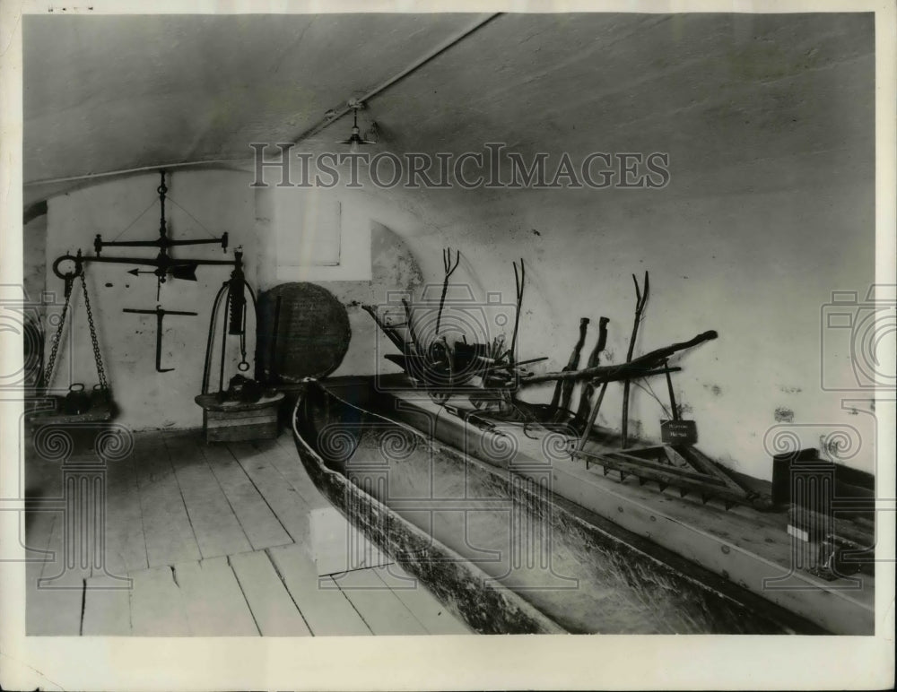 1939 Press Photo Chateau De Ramezay Montreal Historical Building - Historic Images