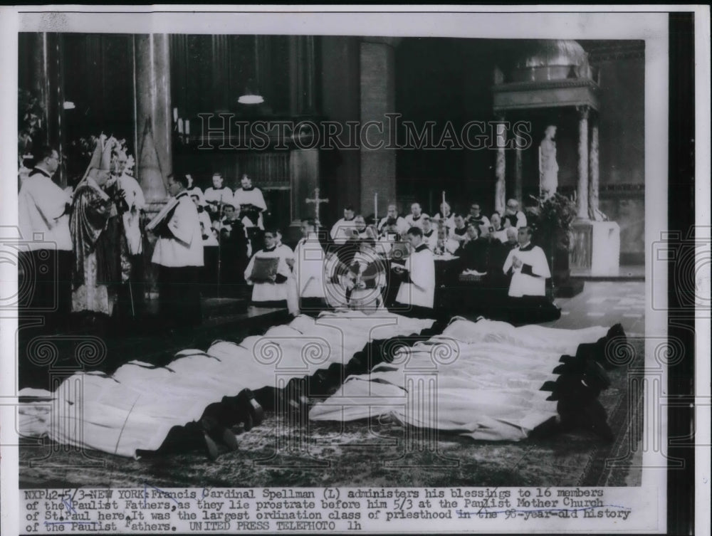 1956 Press Photo New York Catholic Archbishop Francis Spellman Mother St Paul - Historic Images